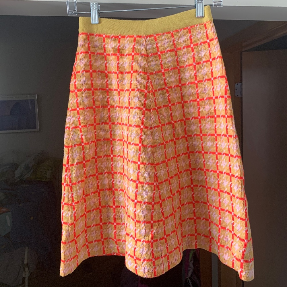 Vintage knit skirt